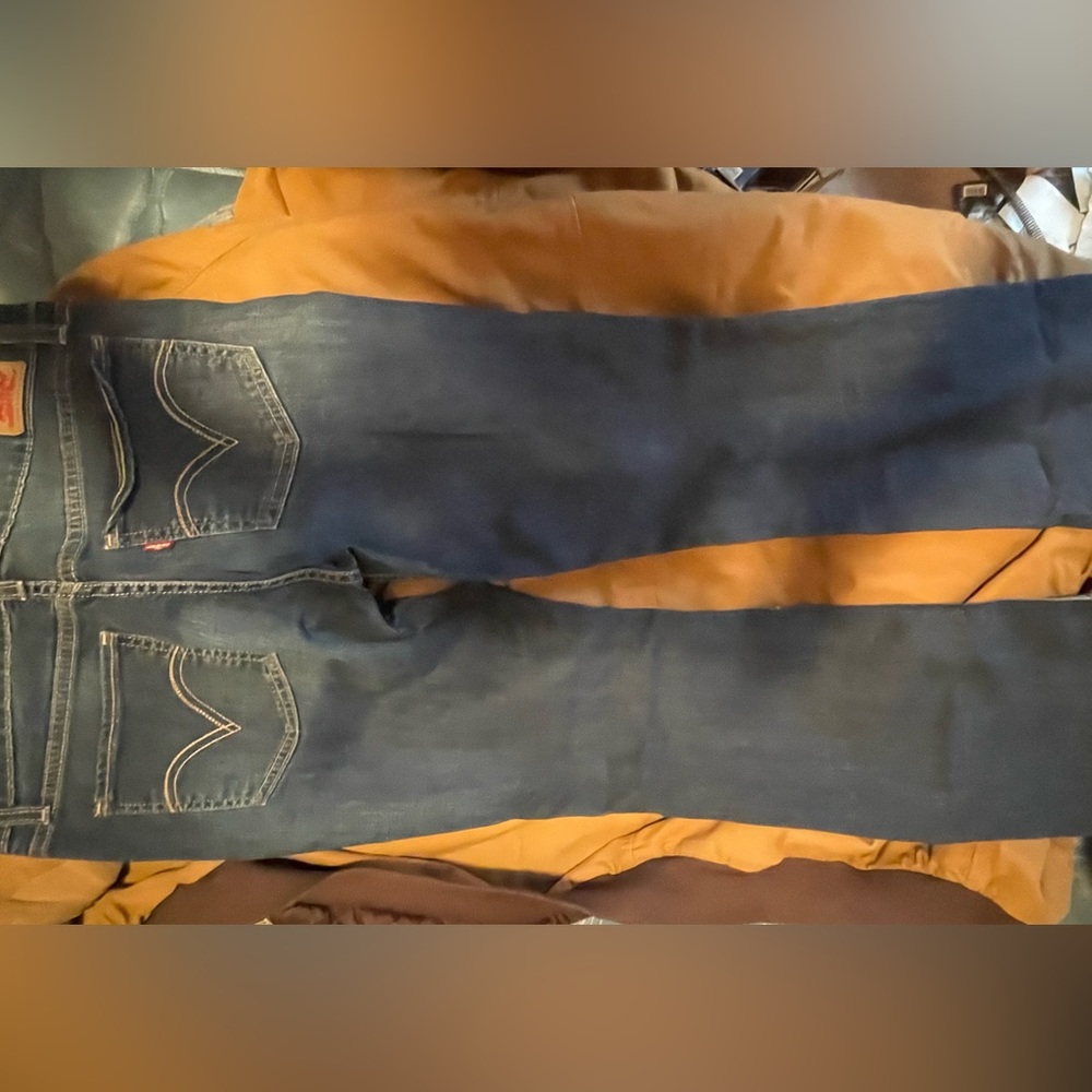 Levi’s 518 Super Low